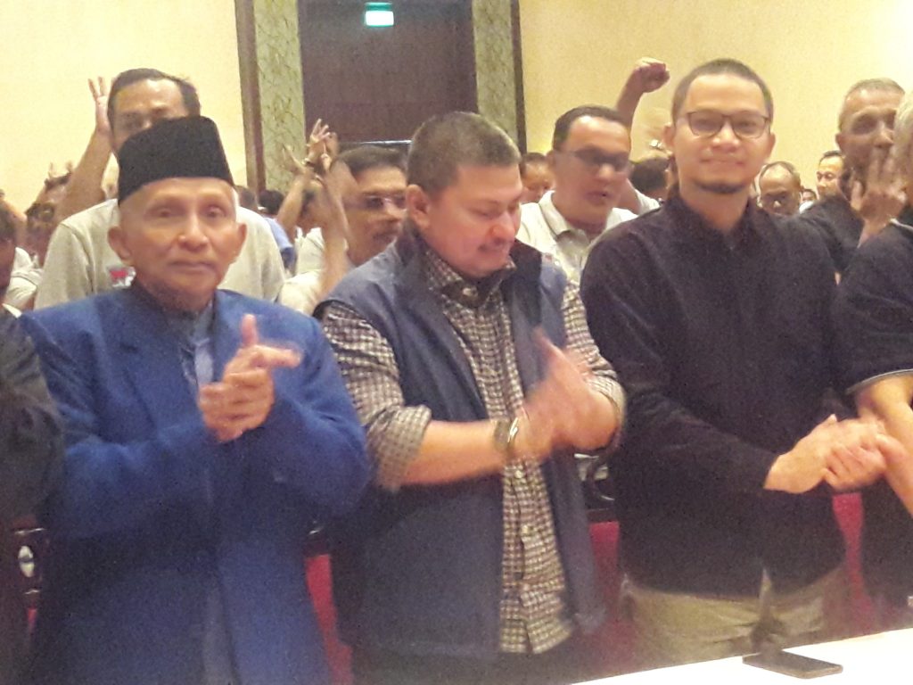 Amien Rais Pimpin Doa Lepas Keberangkatan Pendukung Mulfachri-Hanafi