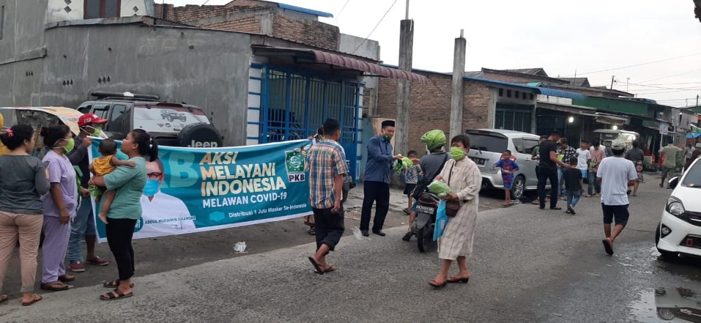 DPC PKB Kota Medan Bagikan 3.000 Masker ke Warga Terdampak Covid-19