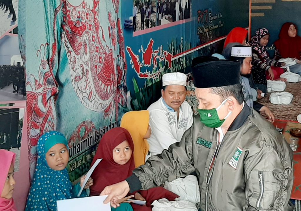 Peringati Harlah ke-22, PKB Kota Medan Gelar Doa Bersama dan Santuni Anak Yatim