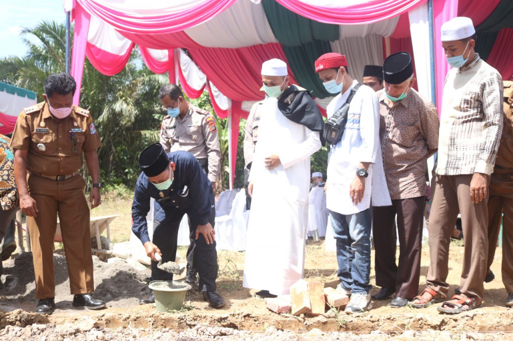 Pembangunan Pondok Pesantren Tahfizul Qur’an Al-Bayyinah di Hamparan Perak Dimulai