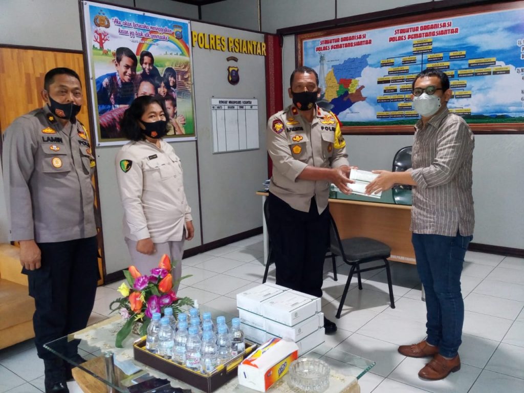 DPD TMP Sumut Salurkan Bantuan Rapid Test kepada Polres dan BNN Pematangsiantar