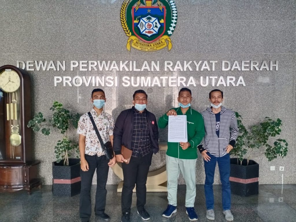 Masalah Kenaikan Harga BBM, Mahasiswa Desak DPRD Sumut Melakukan Hak Interplasi