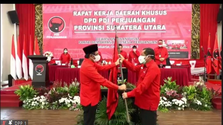 Rapidin Simbolon Gantikan Djarot Syaiful Hidayat Pimpin PDI-P Sumut
