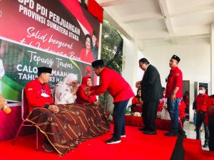 DPD PDI Perjuangan Tepung Tawari Pengurus yang Naik Haji