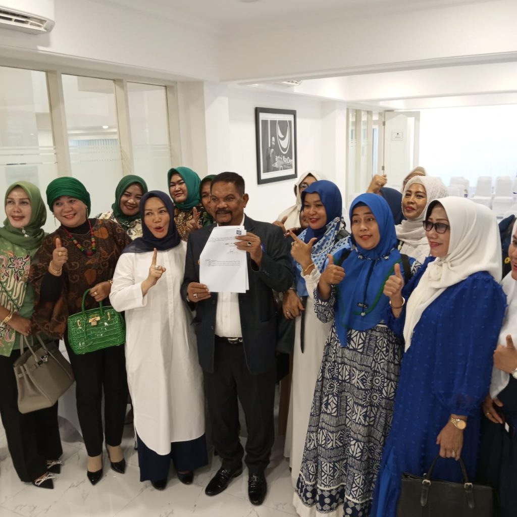 Mendaftar Caleg, Rahudman Siap Menangkan Anies Jadi Presiden
