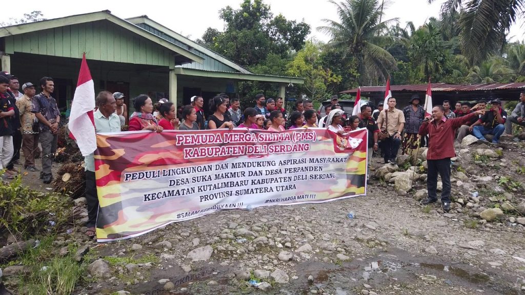 Anggota PMS dan Warga Dua Desa di Kutalimbaru Protes Pelarangan Bangun Rumah oleh Kadishut Sumut