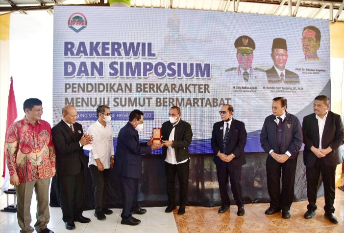Simposium