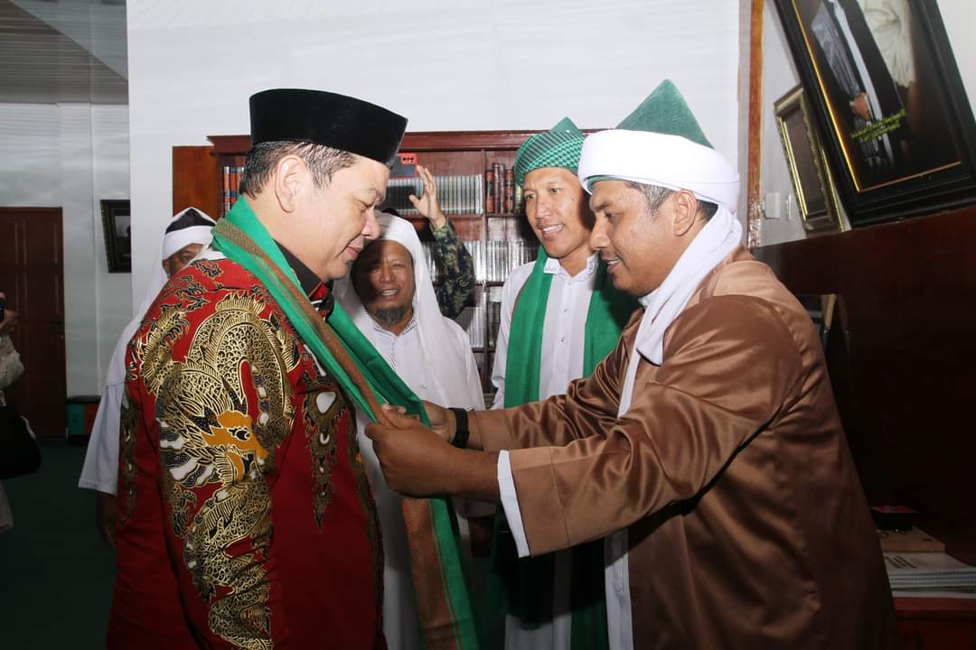 Terima kunjungan