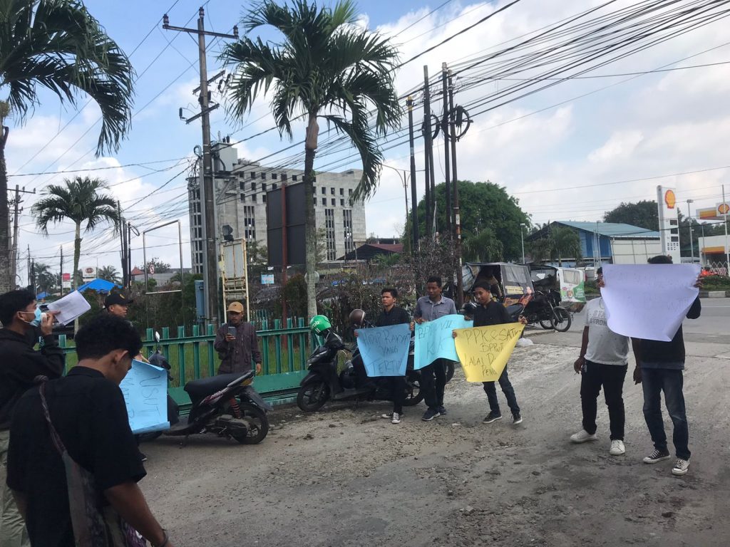 Demo di BPPW II Sumut, DPP Bima Kritisi Proyek SPALD-T Samosir yang Sarat KKN