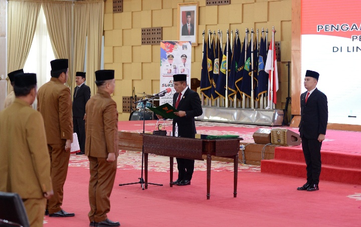 Lantik 64 Pejabat Administrator dan Pengawas, Edy Rahmayadi Sebut Tak Ada Hubungan dengan Tahun Politik