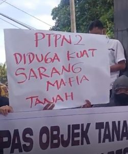 Petani, Ahli Waris dan Warga Desa Bangun Rejo Desak PTPN II Hentikan Pemberendelan Lahan