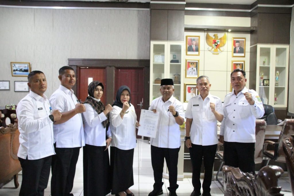 Pemkab Palas Terima DBH PKB dan BBNKB dari Pemprov Sumut