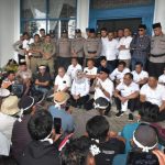 Warga Singkuang Tuntut Kebun Plasma