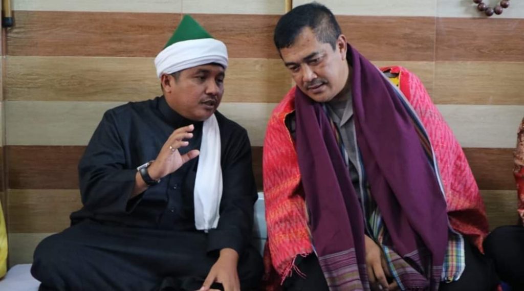 Perkuat Solidaritas, Wakapolri, Gubernur, Kapolda dan sejumlah tokoh Berkurban di Pondok Persulukan Tuan Guru Batak