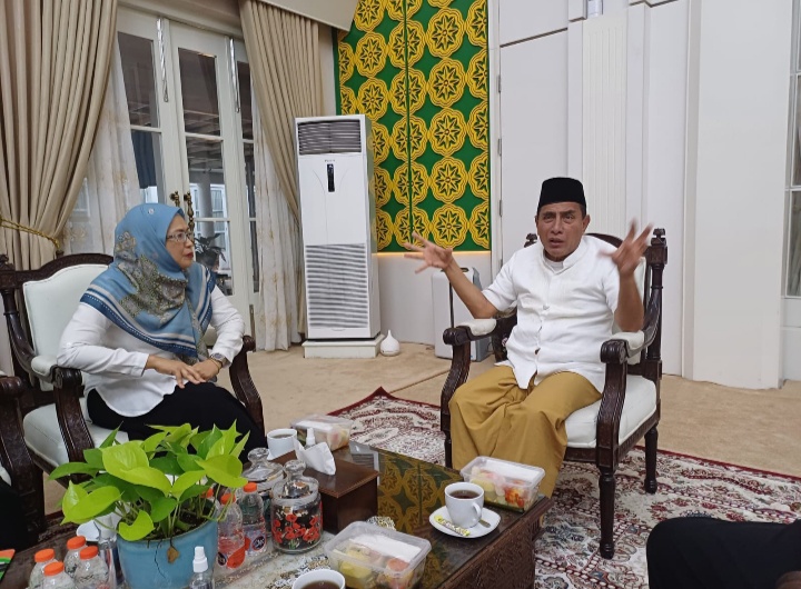 Terima Rektor UIN Sumut