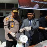 Musnahkan barang bukti
