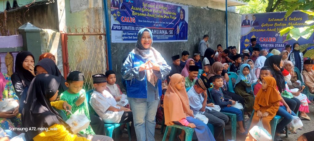Gebyar Bulan Muharram, Dahliana SE Santuni 90 Anak Yatim di Percut Sei Tuan