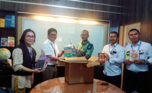 Dukung Merdeka Belajar MN Formalindo dan CV ABC Serahkan Donasi Buku Literasi ke Sekolah Parulian Medan