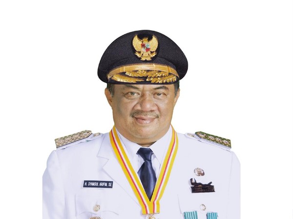 Syamsul Arifin Meninggal