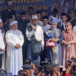 Anies Silaturrahmi ke Pondok Persulukan