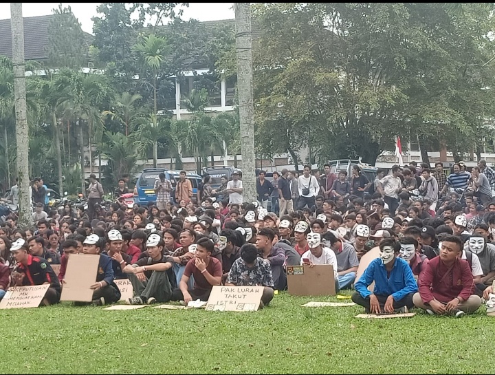 Tolak Politik Dinasti