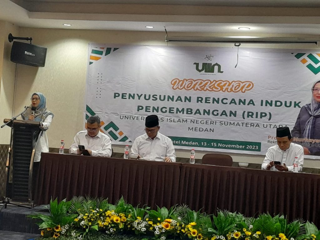 Rektor Target 10 Persen Mahasiswa Asing Kuliah di UINSU
