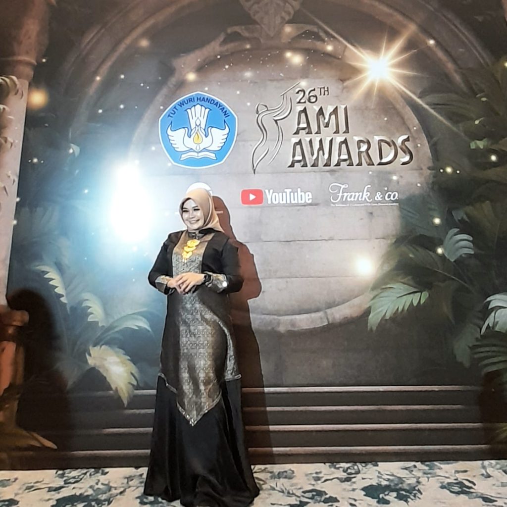Artis Cantik Asal Medan Masuk Nominasi AMI Awards 2023