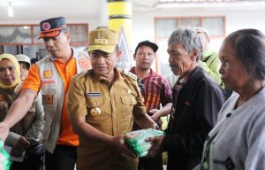 Tinjau lokasi Banjir Bandang