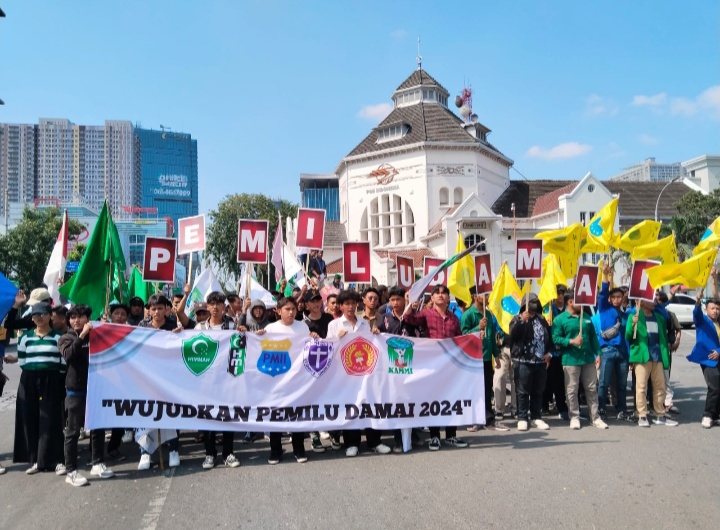 Mahasiswa Cipayung Plus