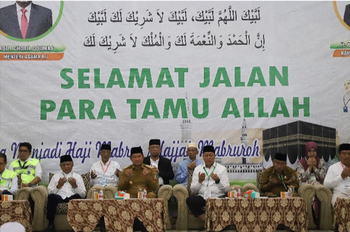 Pelepasan jamaah haji Kloter I