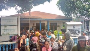 Warga Dusun IV Sigara-Gara Protes Rancangan Perdes TPU