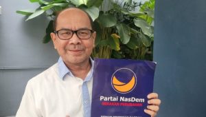 Birokrat Senior Irman Oemar Ambil Formulir Pendaftaran sebagai Calon Kepala Daerah Medan 2024