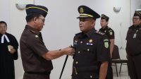 Lantik Kasubbagbin, Kajari Medan: Tingkatkan Disiplin dan Etos Kerja Guna Tingkatkan Kualitas Pelayanan Publik