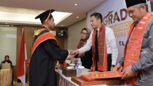 Visigo Academy Sumut Luluskan Puluhan Wisudawan, Syafii Efendi: “Terus Berjuang untuk Karir dan Keluarga