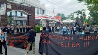 Puluhan Massa Geruduk Kejatisu dan Polda, Pertanyakan Kinerja Penegakan Hukum Perkara Dugaan Penggelapan