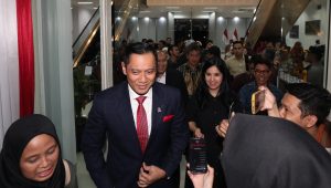Ikuti Peringatan HUT ke-79 RI di IKN, Menteri AHY akan Kenakan Pakaian Adat Daerah