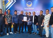 NasDem Serahkan Rekomendasi B1 KWK kepada Pasangan Putra Mahkota Alam Hasibuan dan Achmad Fauzan