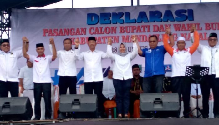 Deklarasi Pasangan Cabup-Cawabup SAHATA Disambut Antusias Ribuan Masyarakat Madina