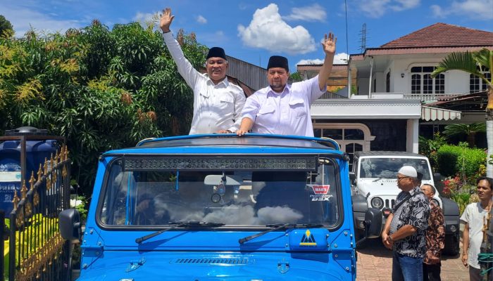 Pasangan Harun-Ichwan Daftar ke KPU Madina Diantar Ribuan Pendukungnya 