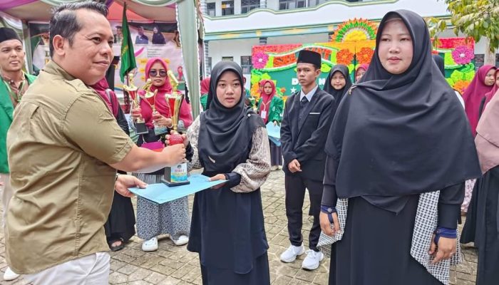 Putra Mahkota Siap Kembangkan Sektor Pendidikan di Padanglawas