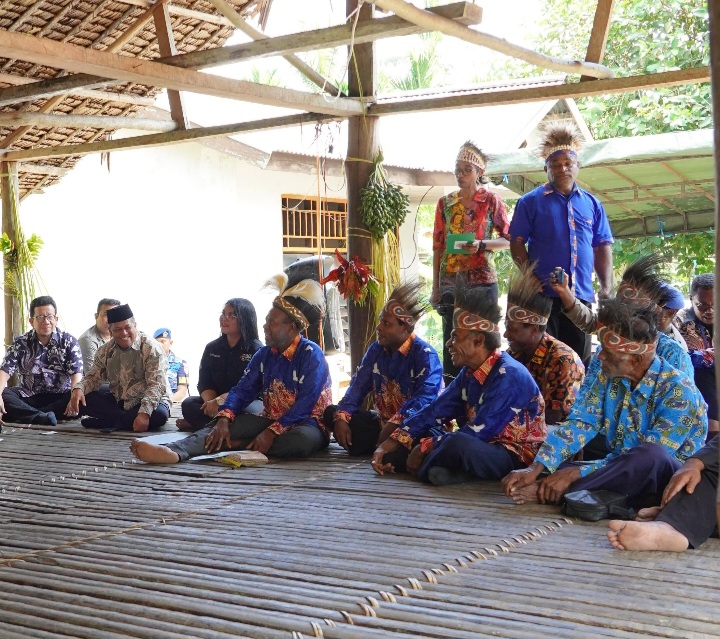 Kenfrensi Tanah Ulayat