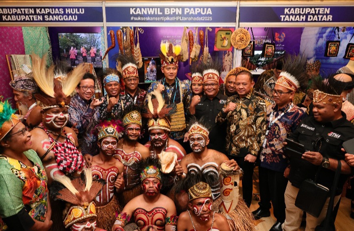 Ekshibisi Tanah Ulayat