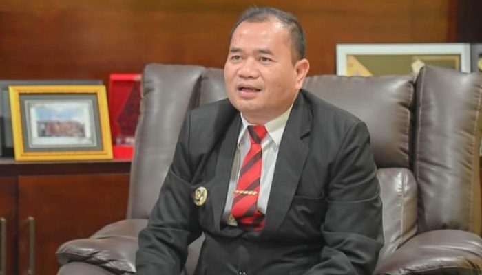 Pj Wali Kota Timur Tumanggor Instruksikan Camat Tindak Lurah dan Kepling yang Tidak Netral di Pilkada 2024