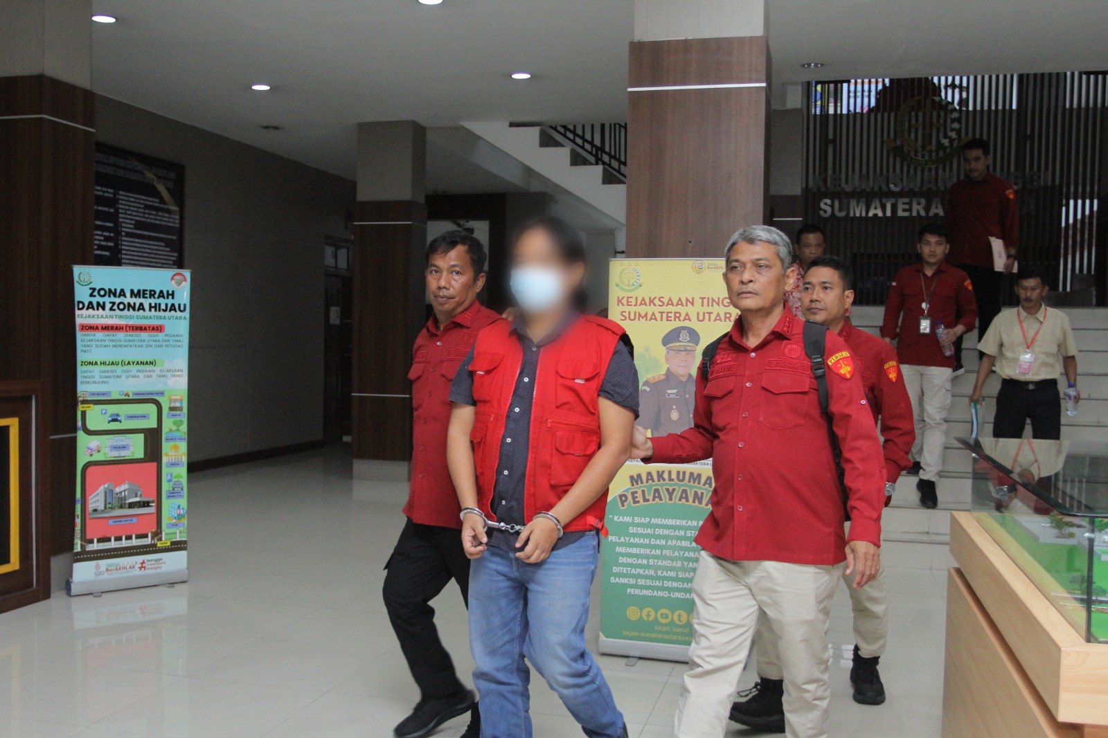 Tahan Tersangka Korupsi