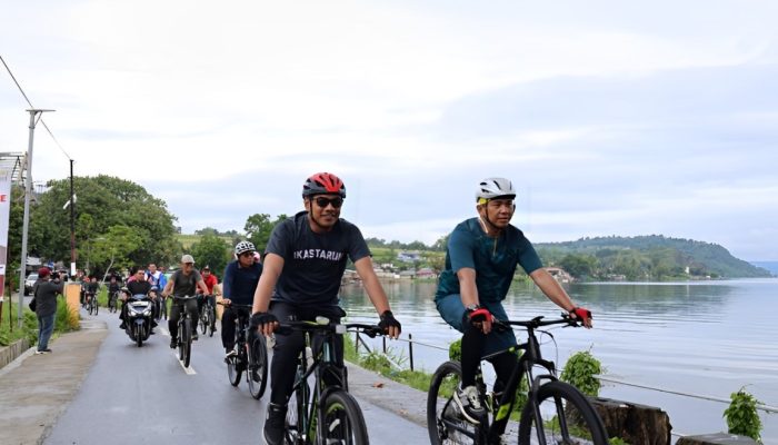 Pjs Bupati Toba dan Forkopimda Gowes Bersama, Pastikan Situasi Kondusif Jelang Pilkada 2024