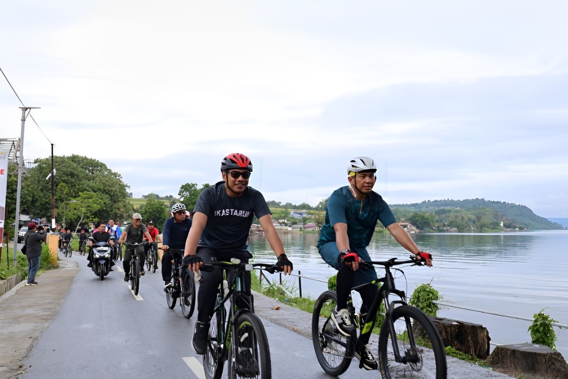 Gowes