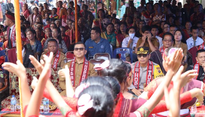 Peluncuran Huta Pengawasan Partisipatif, Pjs Bupati Toba Ajak Masyarakat Wujudkan Pilkada Damai dan Berkualitas