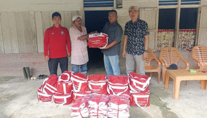 BPBD Tapsel Salurkan Bantuan untuk Korban Longsor di Angkola Selatan