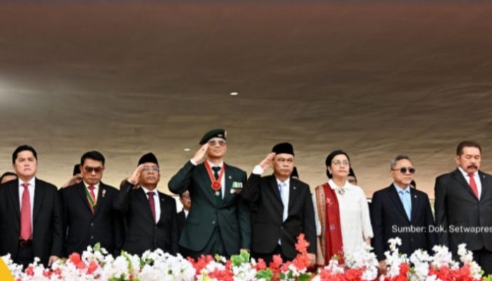 Bersama Presiden Jokowi, Menteri AHY Hadiri Upacara Peringatan HUT TNI Ke-79 di Monas