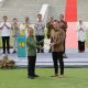 Serahkan Sertipikat Istana